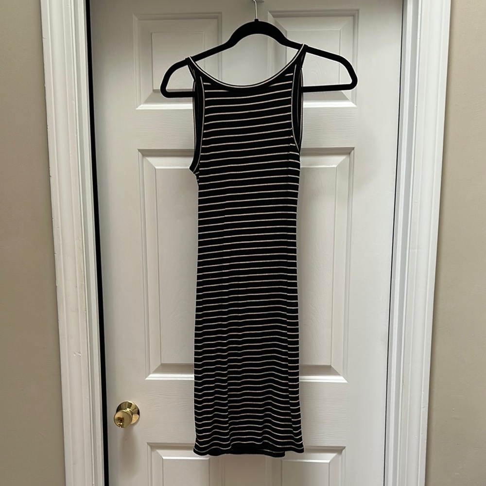 Abercrombie & Fitch Black and White Sheath Mini Dress